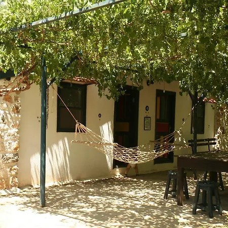 Eco-art Farm *
