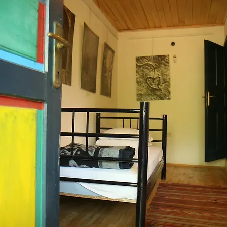 Eco-art Farm *
